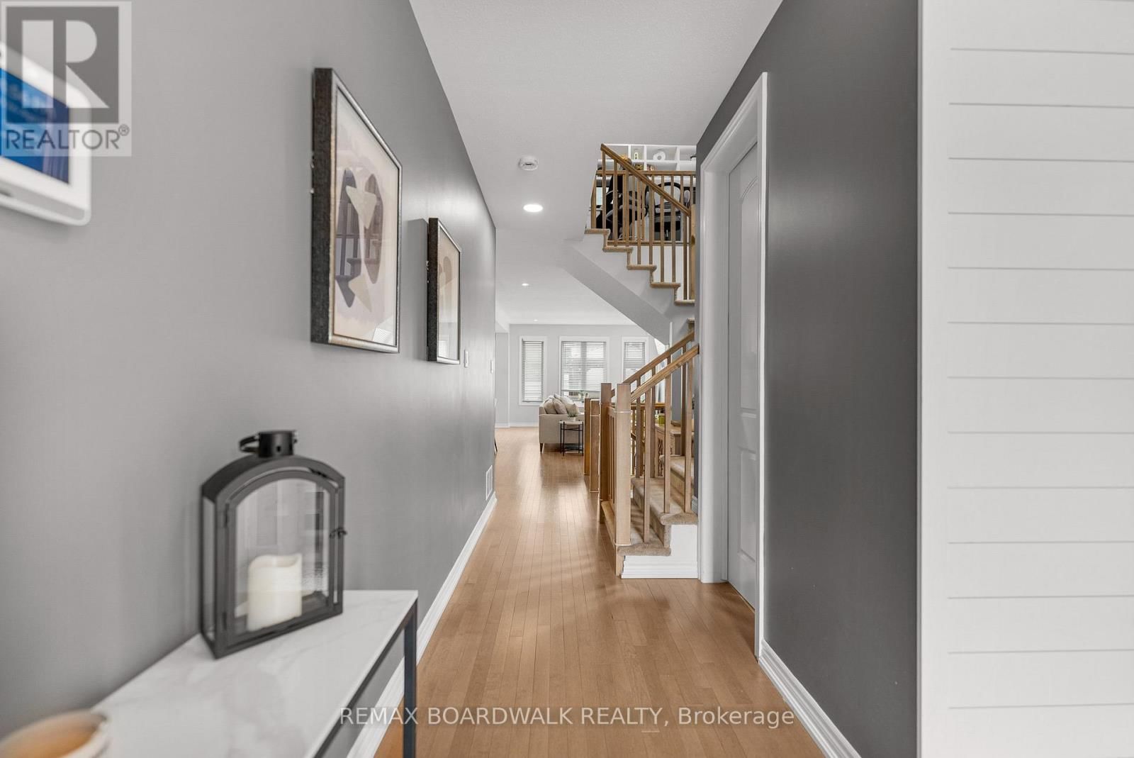 179 EQUITATION CIRCLE Image 3