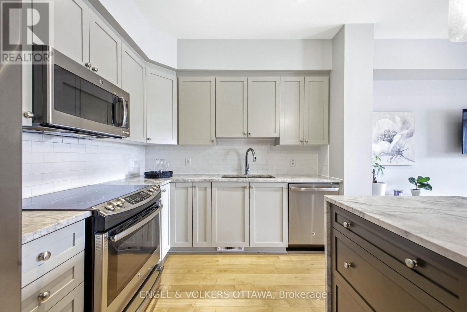 122 NUTTING CRESCENT Image 10