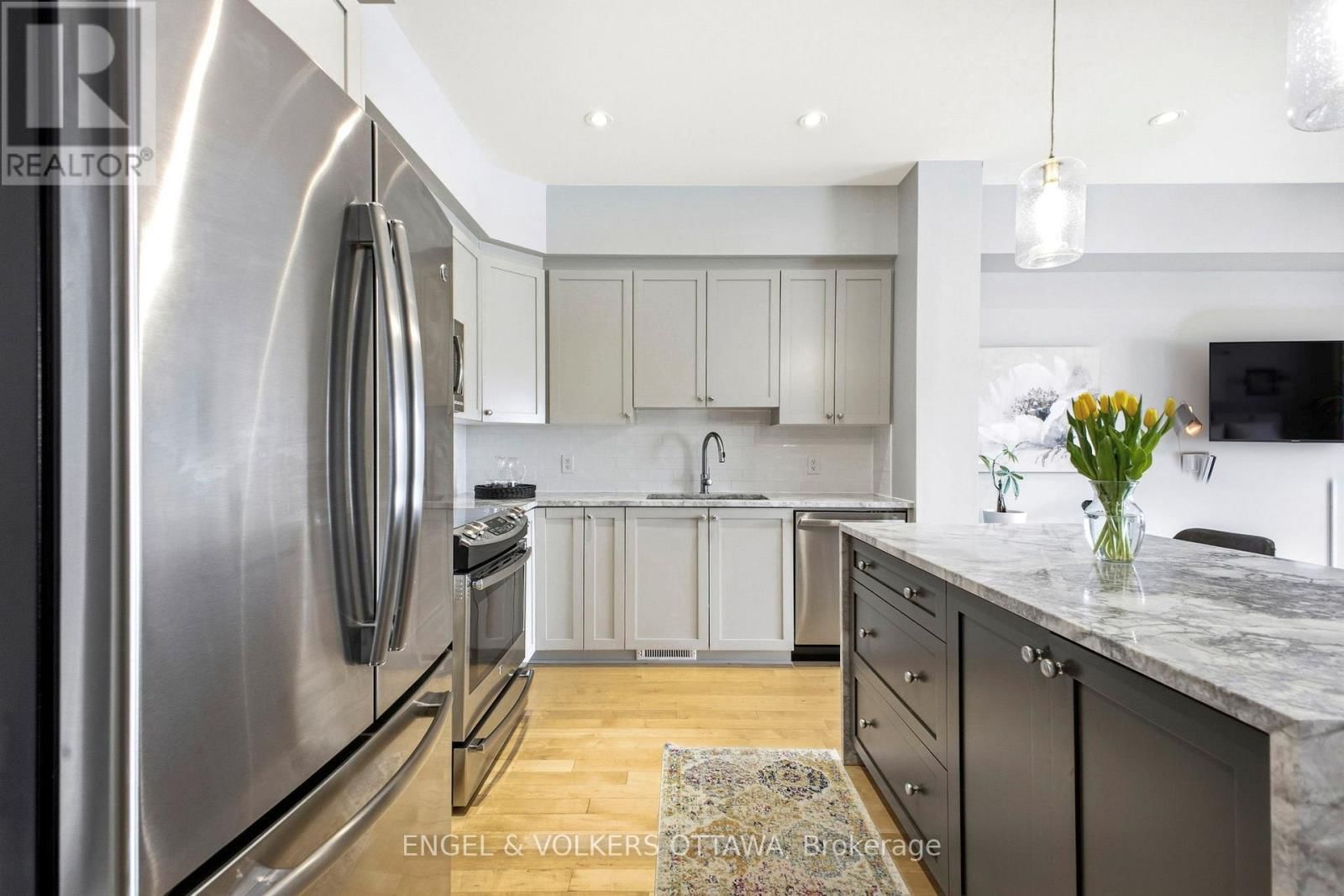 122 NUTTING CRESCENT Image 9