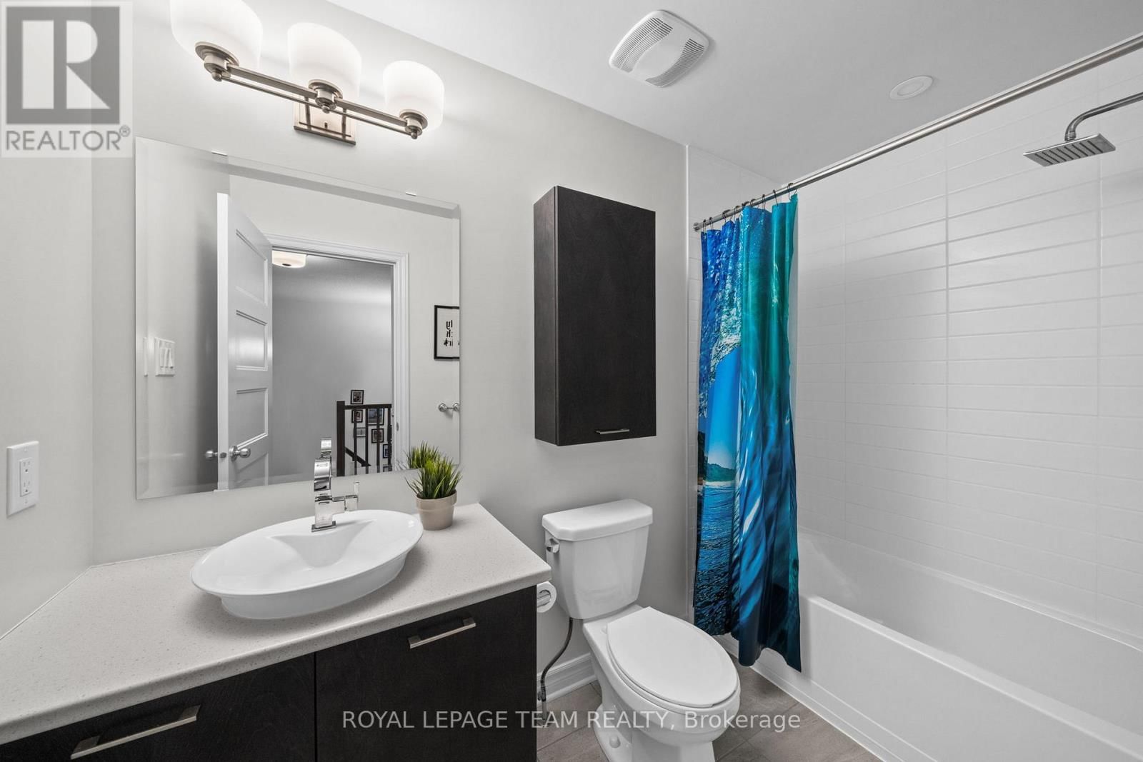 1160 BECKETT CRESCENT Image 32