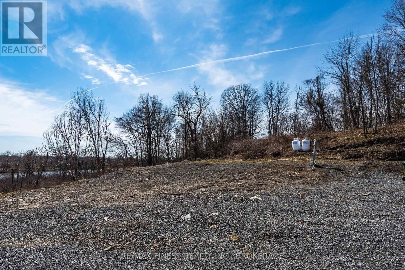 2539 ISLE OF MAN ROAD Image 13