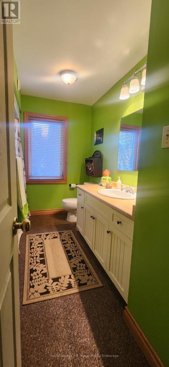 1806 LAKESHORE ROAD Image 15