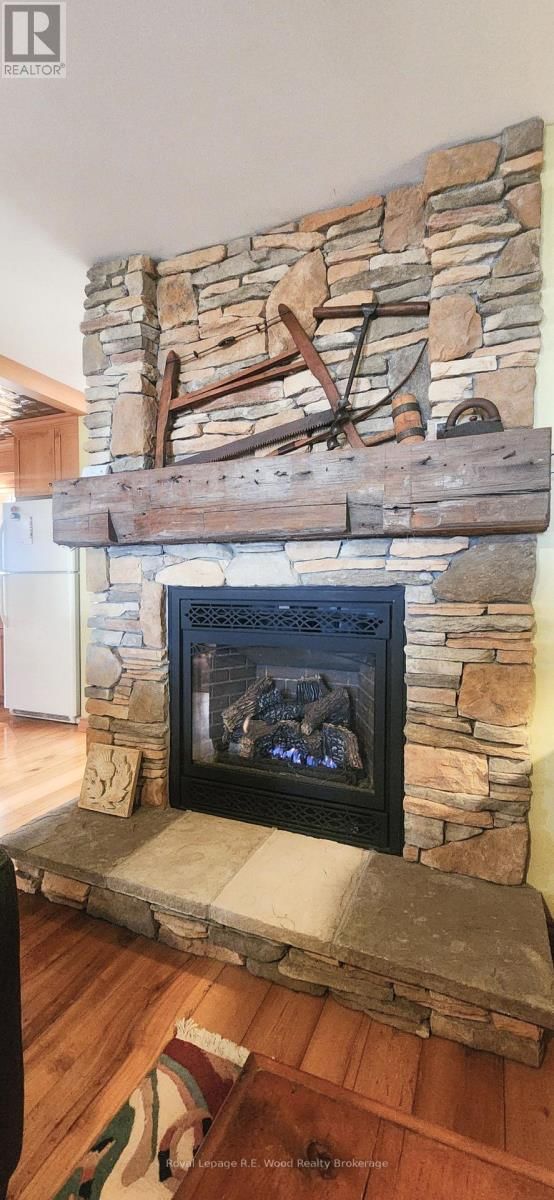 1806 LAKESHORE ROAD Image 7