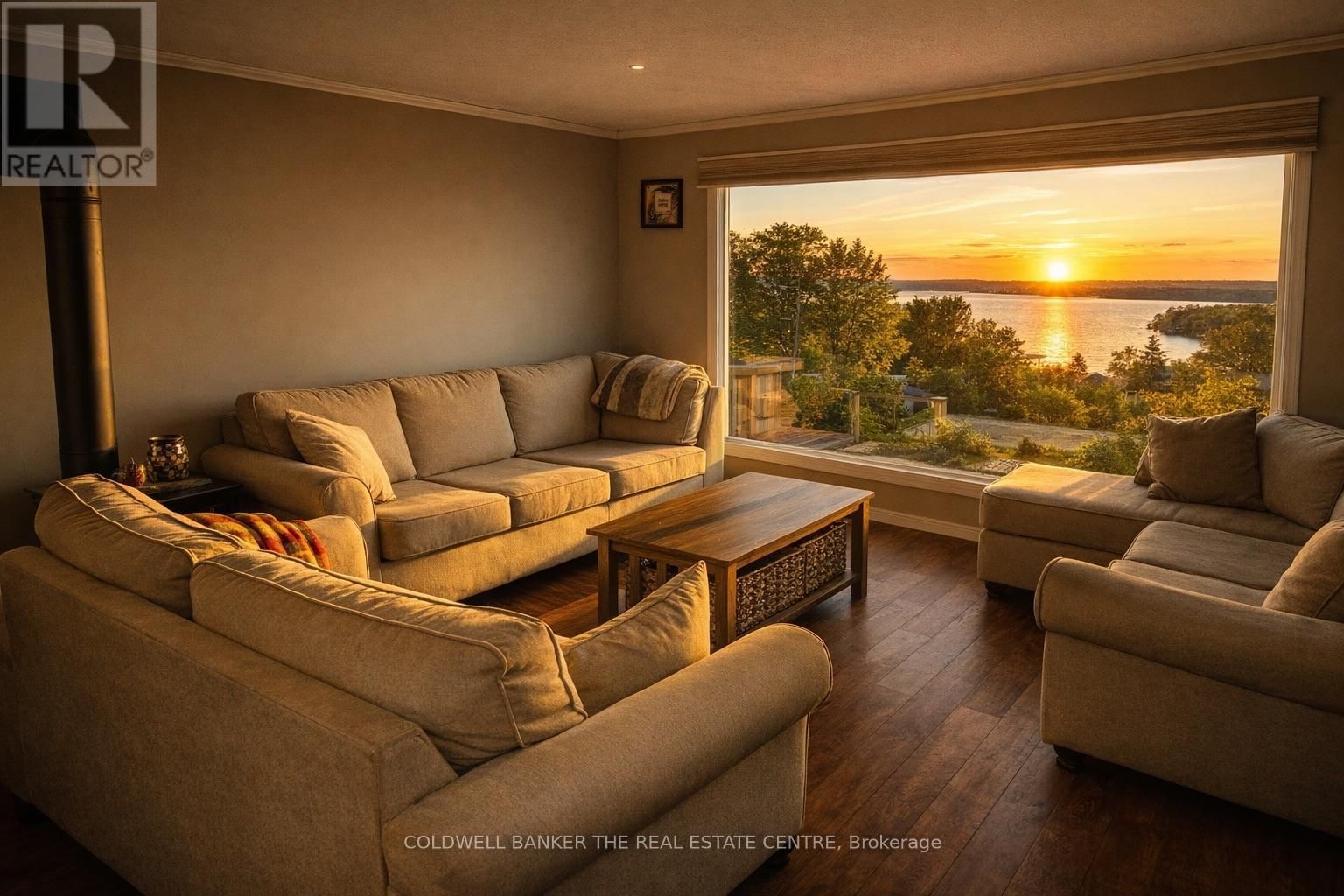 426 SUNSET CRESCENT Image 2