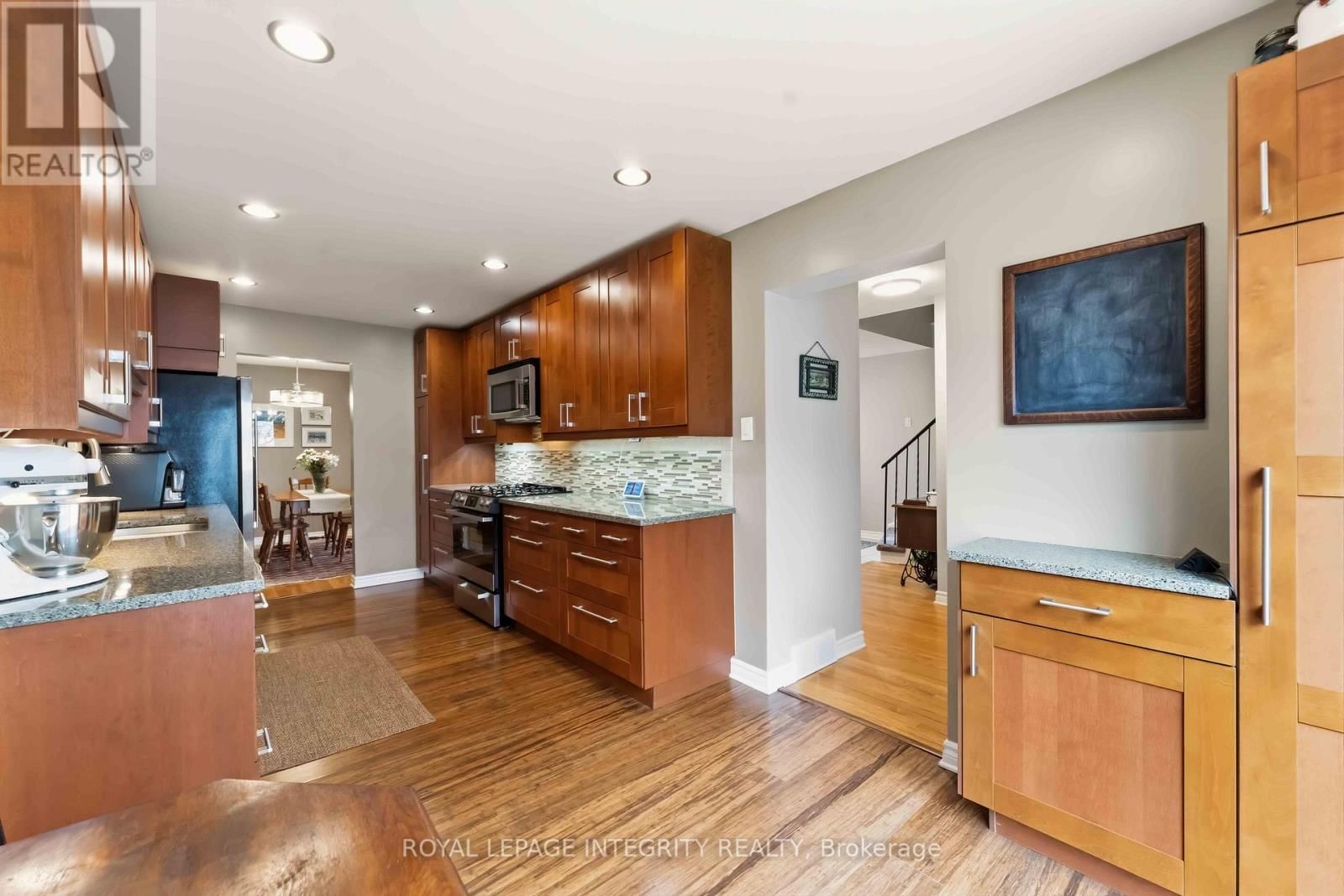 30 LONGDEN PLACE Image 16