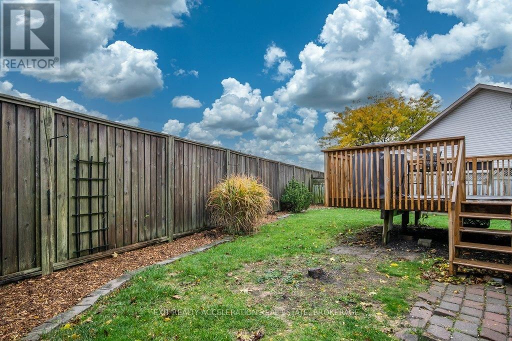 753 SHIRE'S WAY Image 41