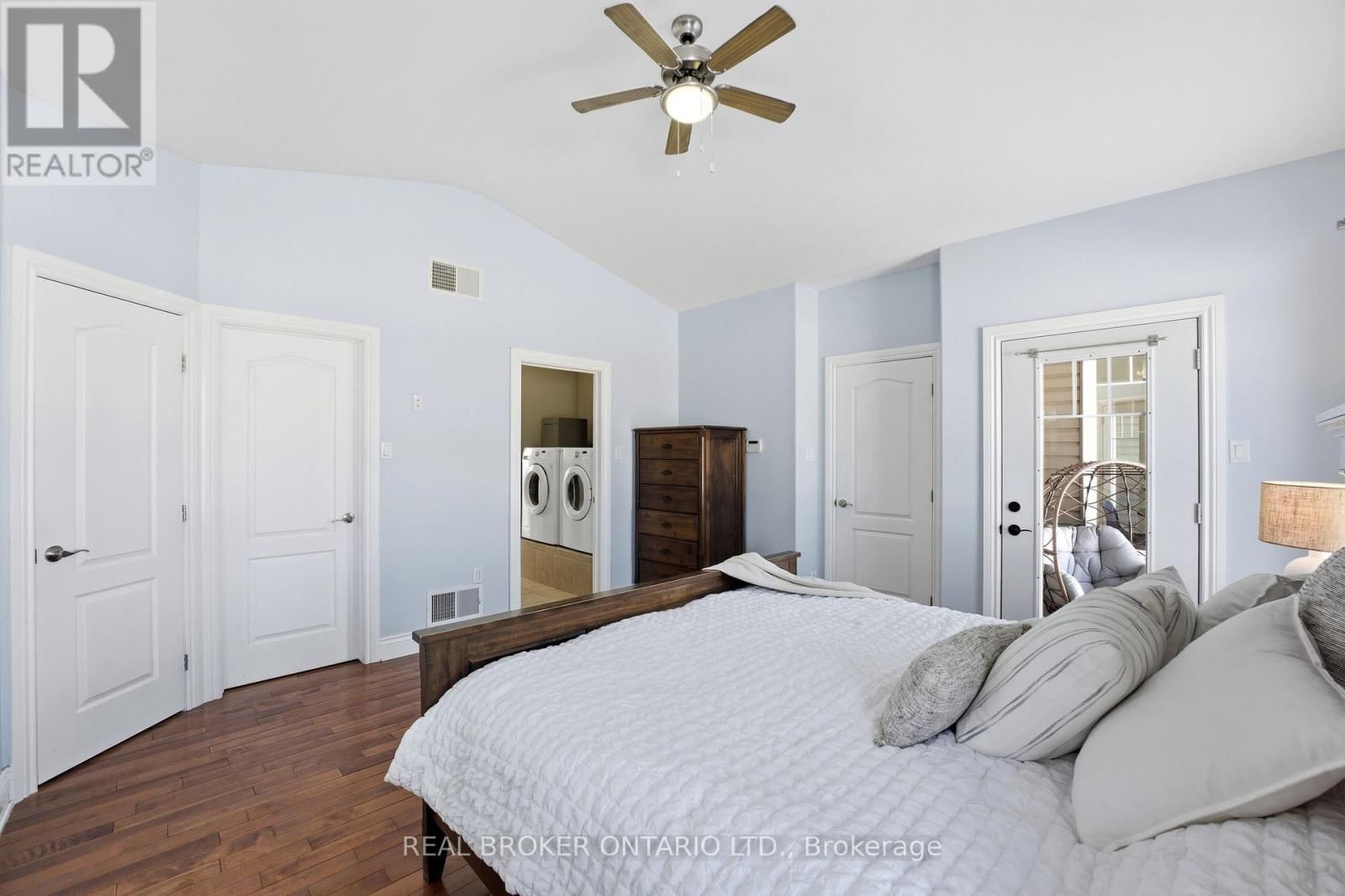 933 CRAIG ROAD Image 23