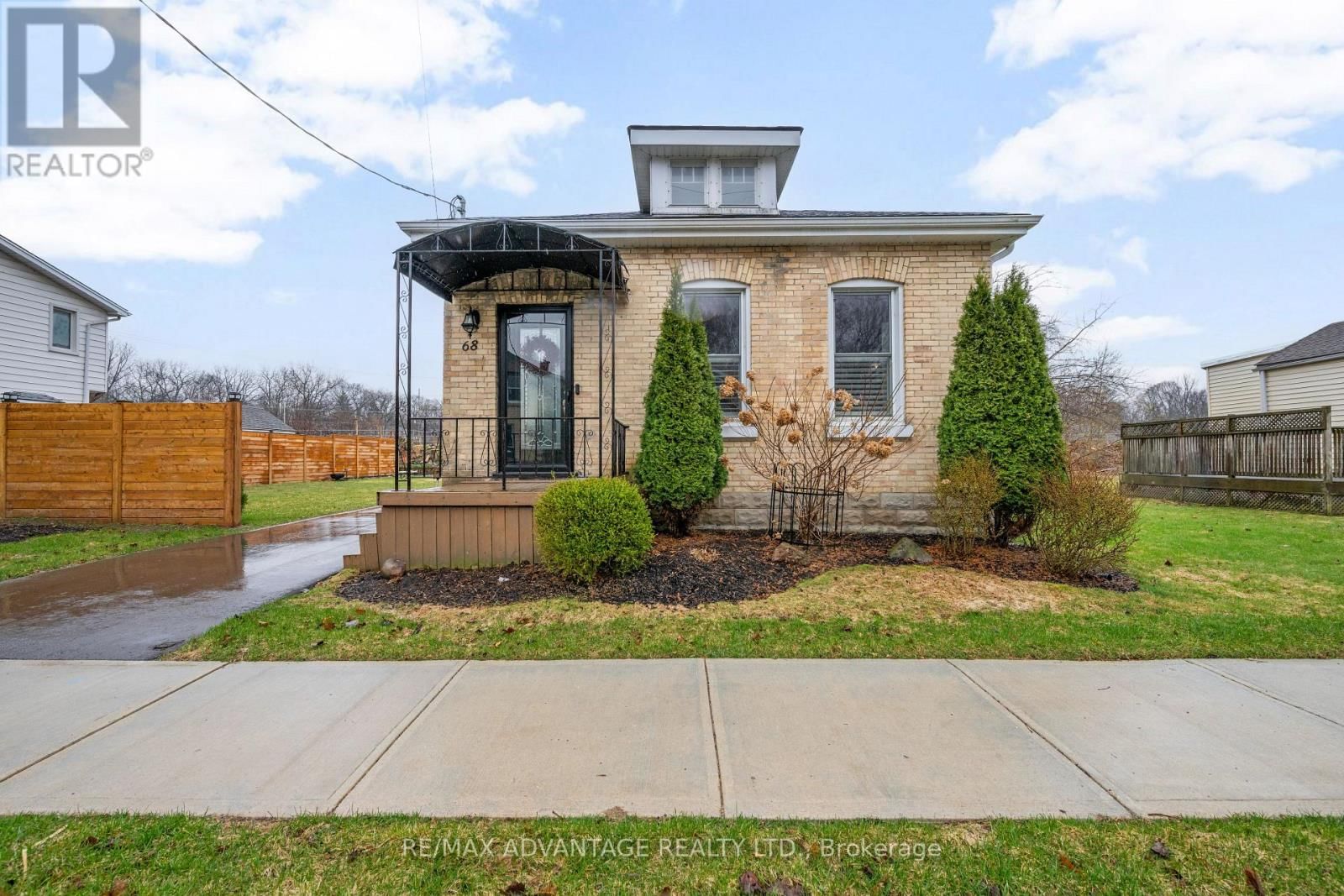 68 CAVENDISH CRESCENT Image 1