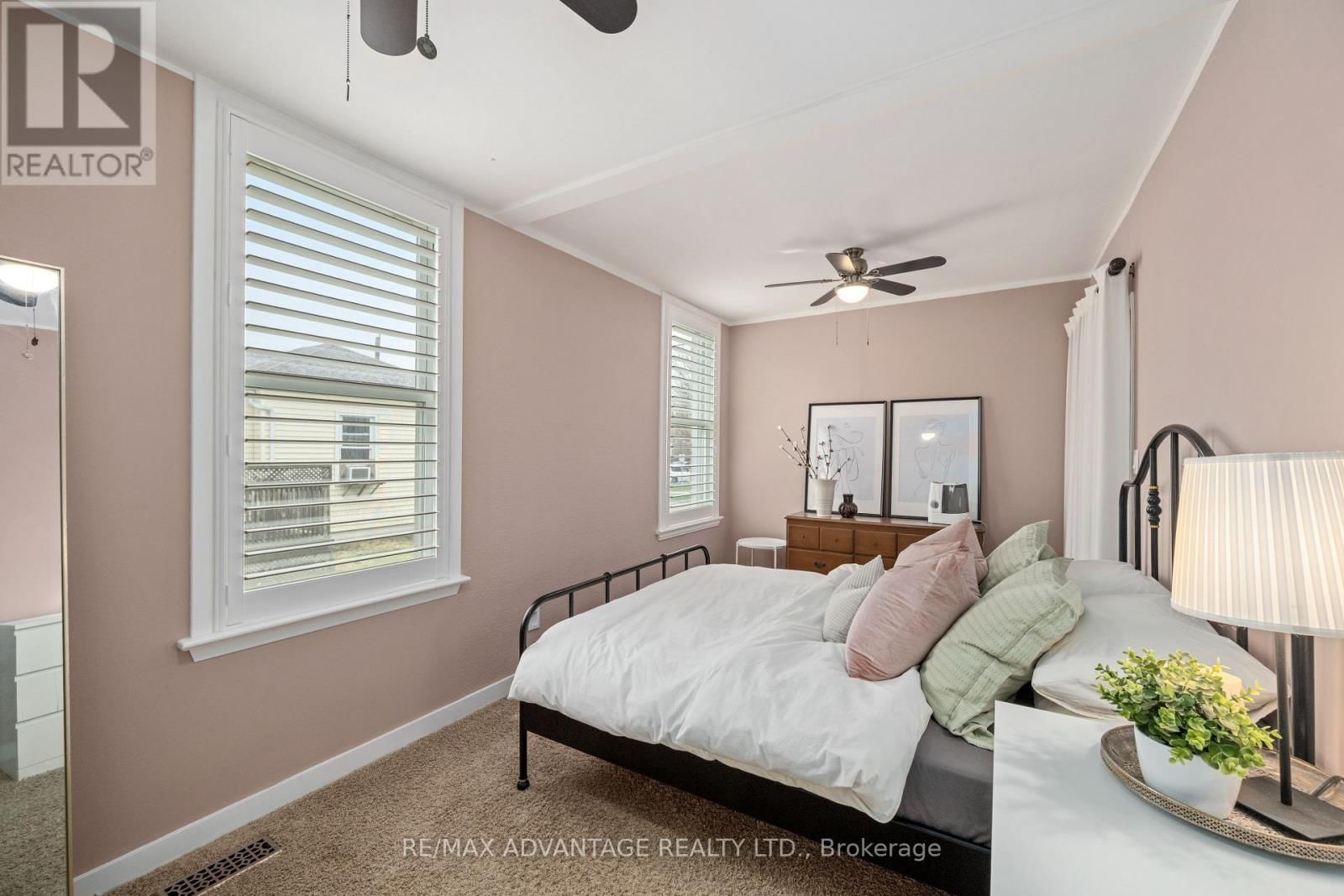 68 CAVENDISH CRESCENT Image 12