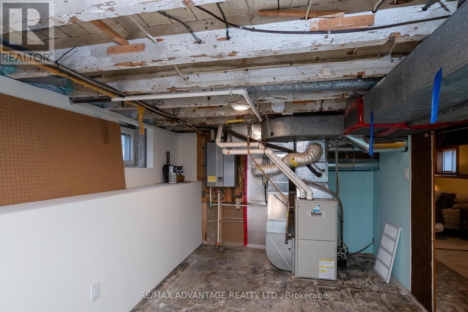 68 CAVENDISH CRESCENT Image 23