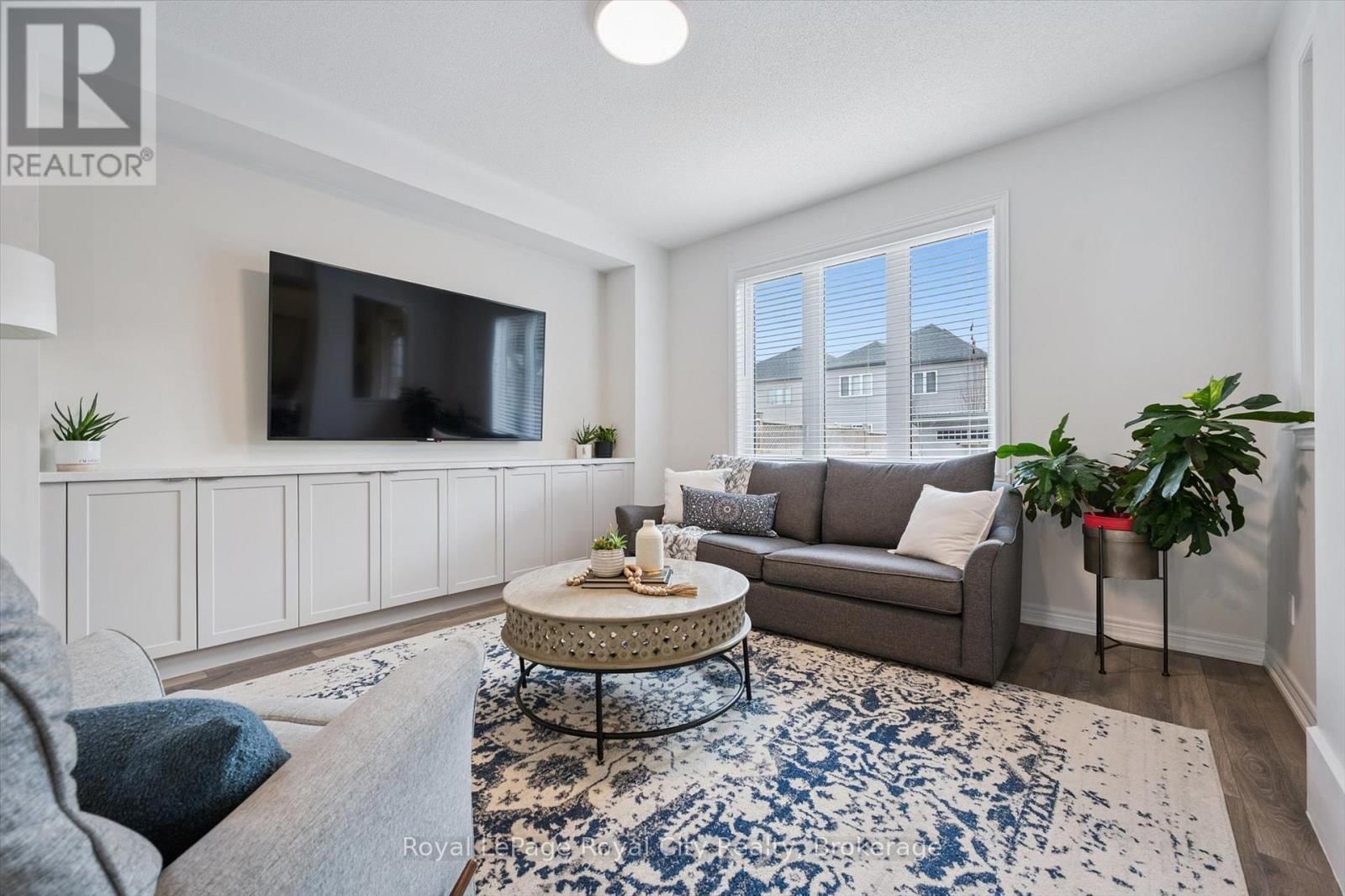 98 KAY CRESCENT Image 12