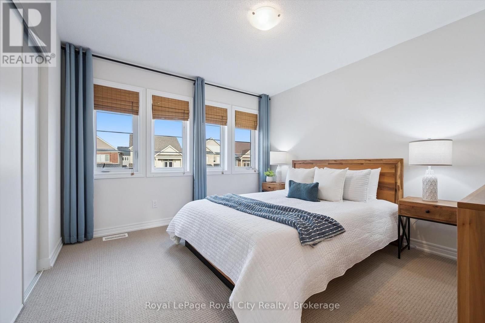 98 KAY CRESCENT Image 30