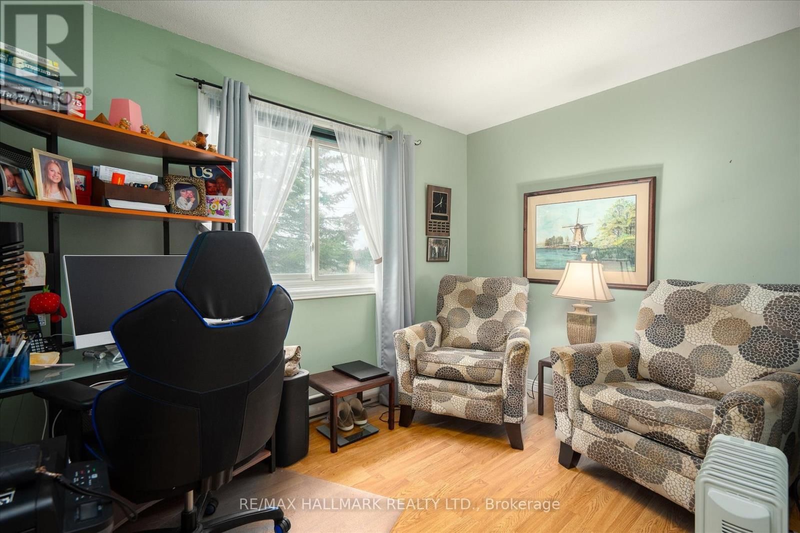 6 SEYMOUR STREET SOUTH Image 13