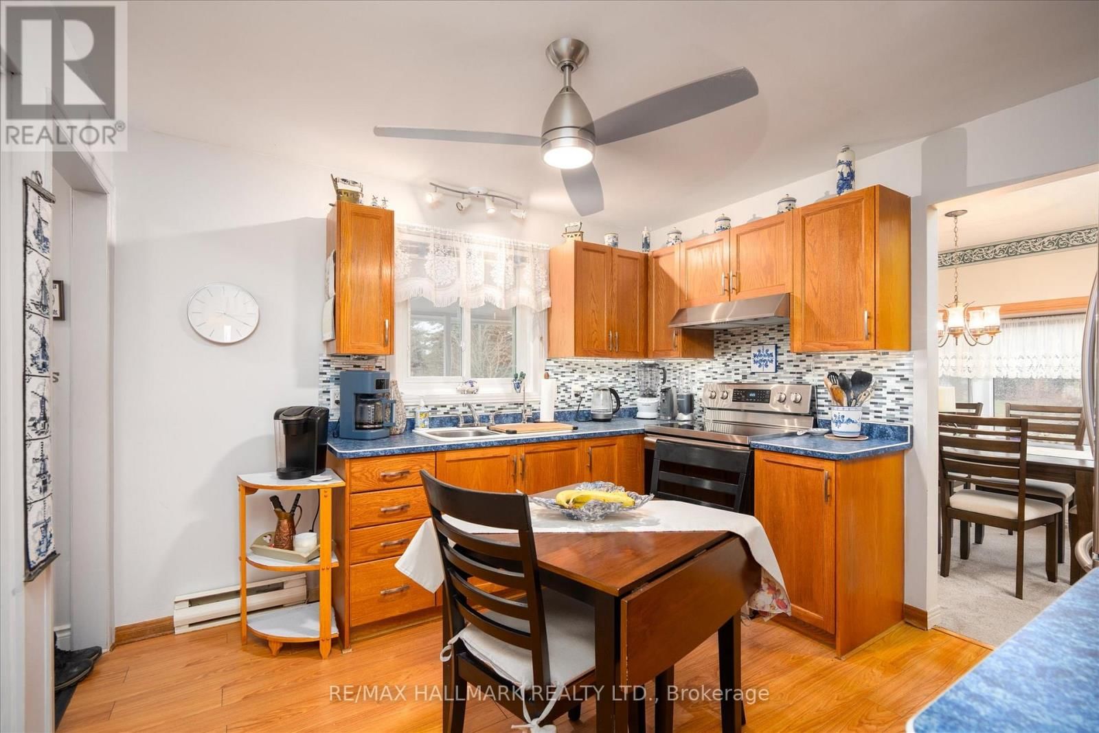 6 SEYMOUR STREET SOUTH Image 9