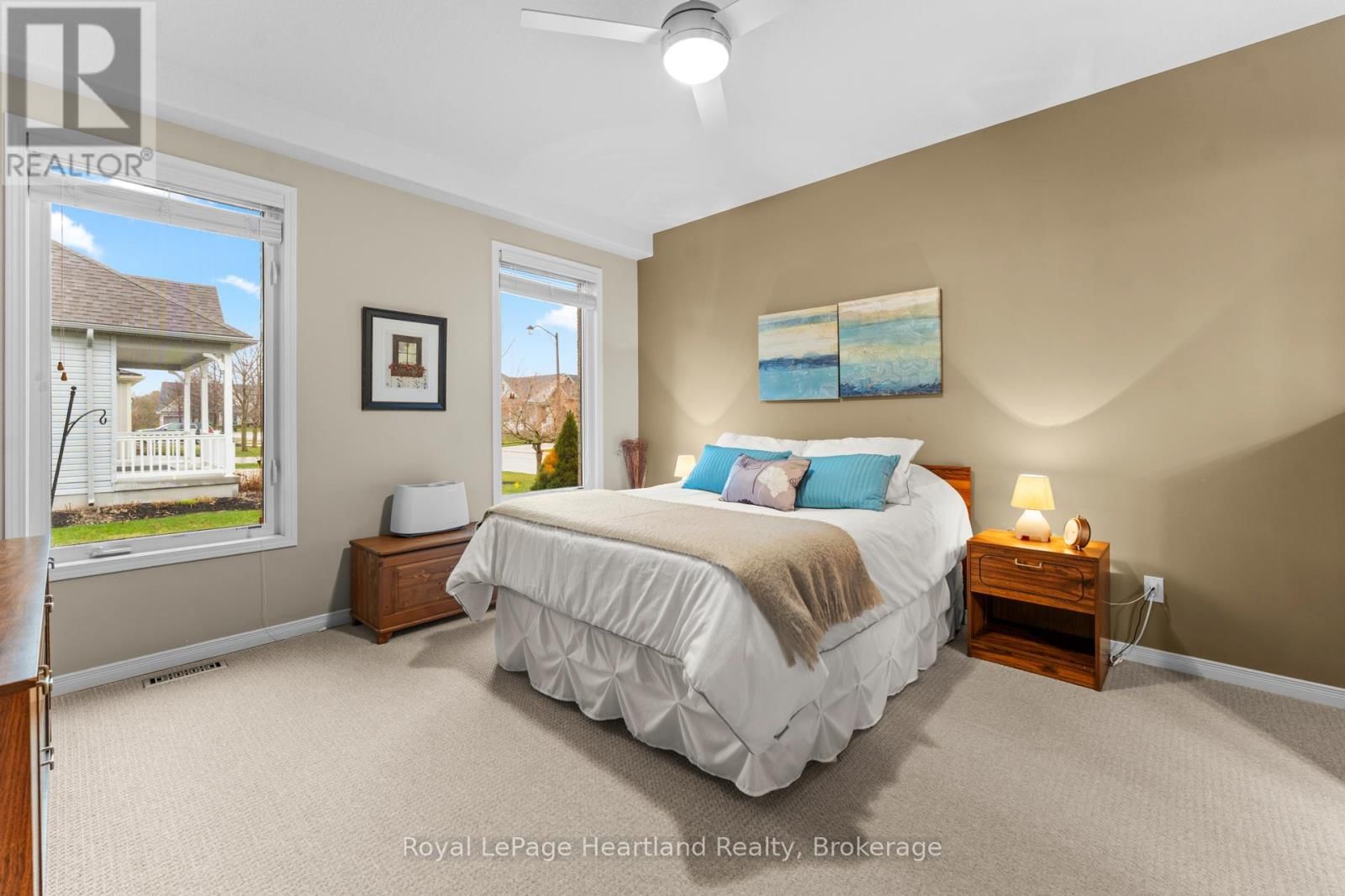 10 MACPHERSON AVENUE Image 22