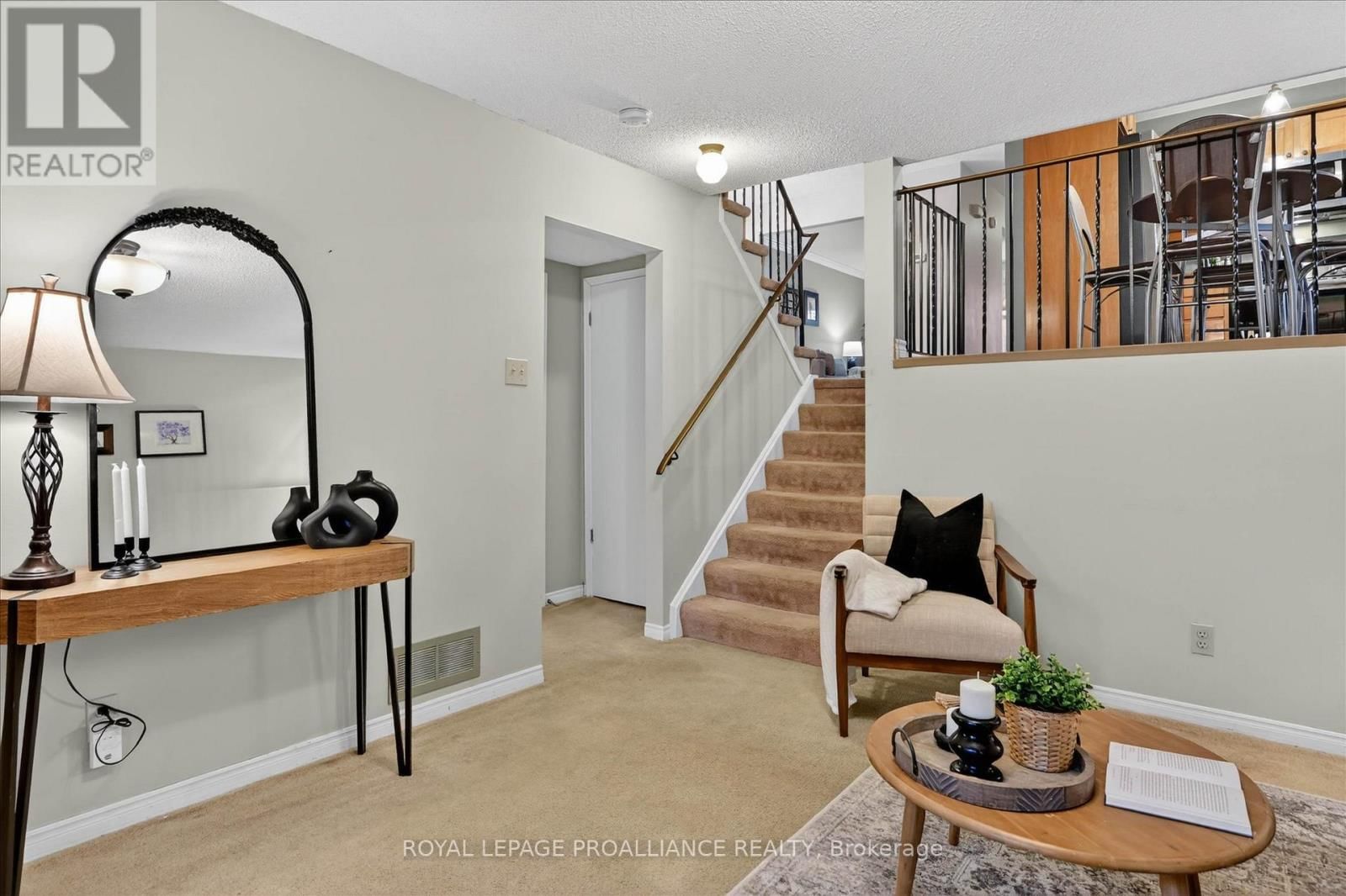 7 DALEVIEW COURT Image 19