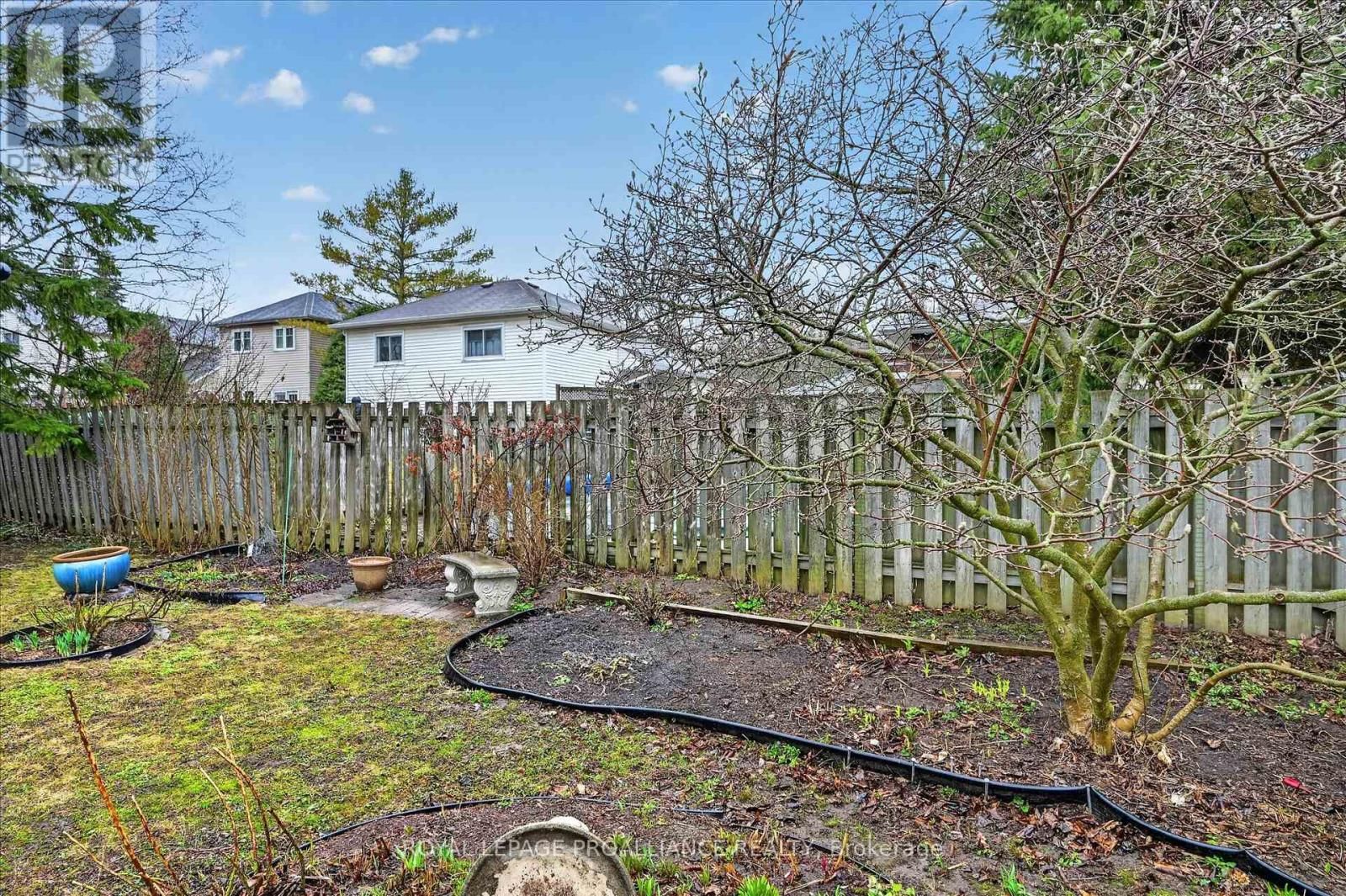 7 DALEVIEW COURT Image 32