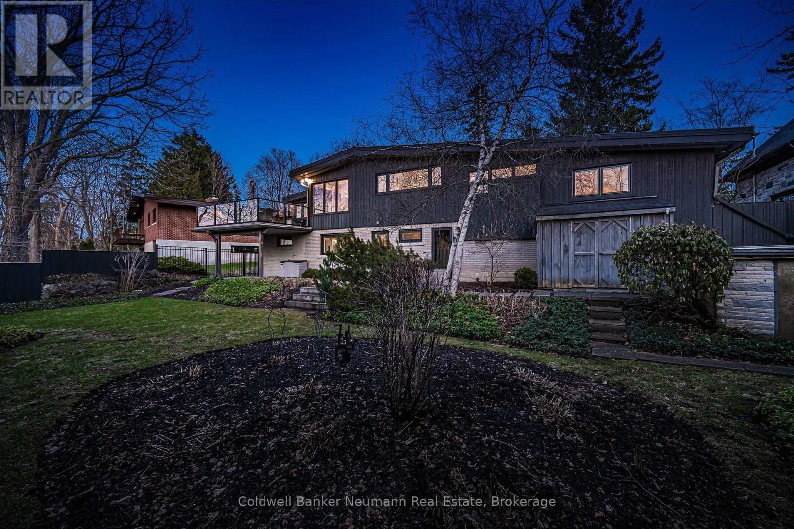 20 HARCOURT DRIVE Image 41