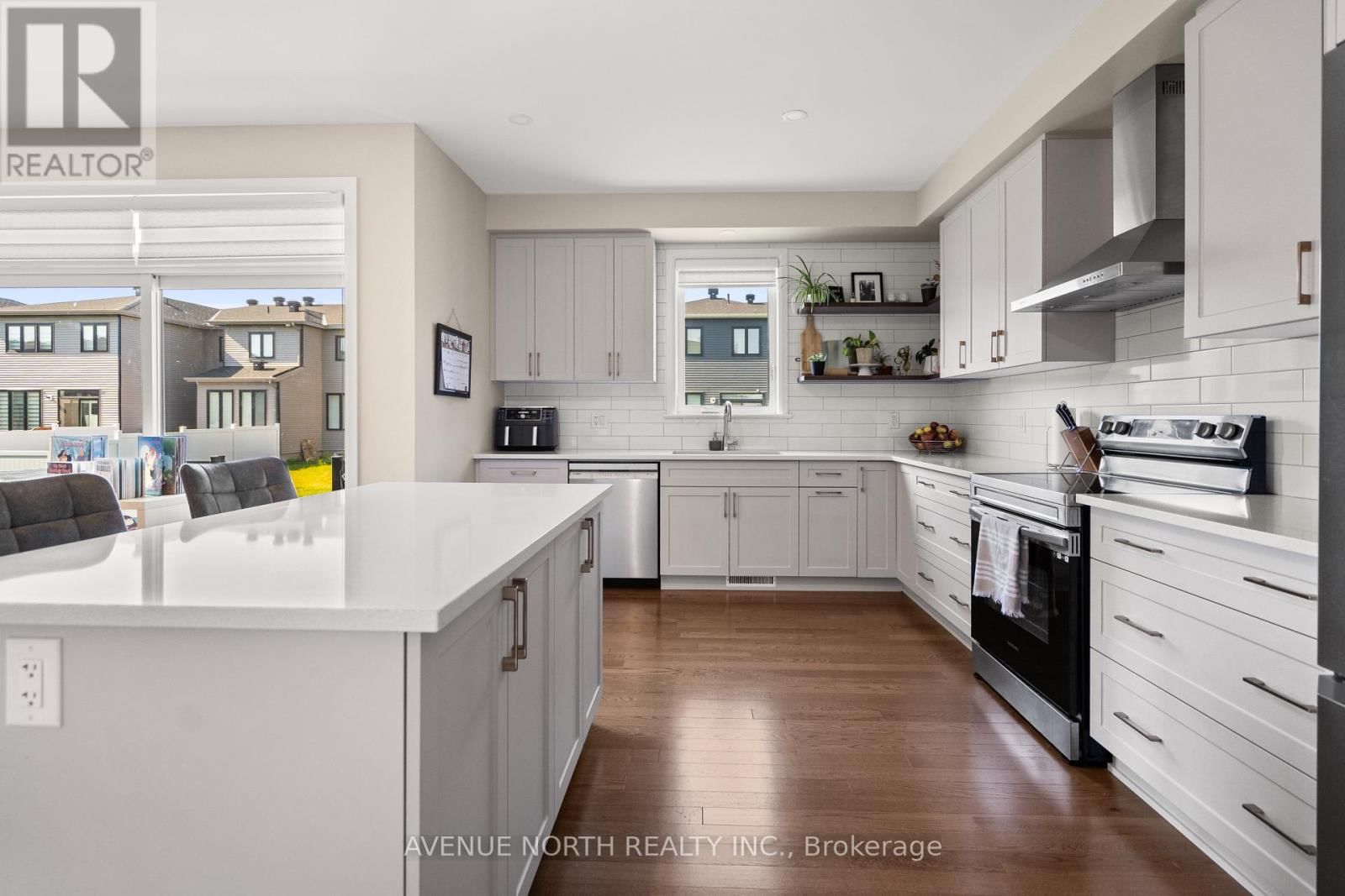 809 GAMBLE DRIVE Image 11