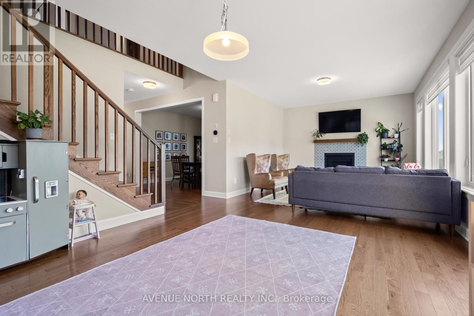 809 GAMBLE DRIVE Image 8