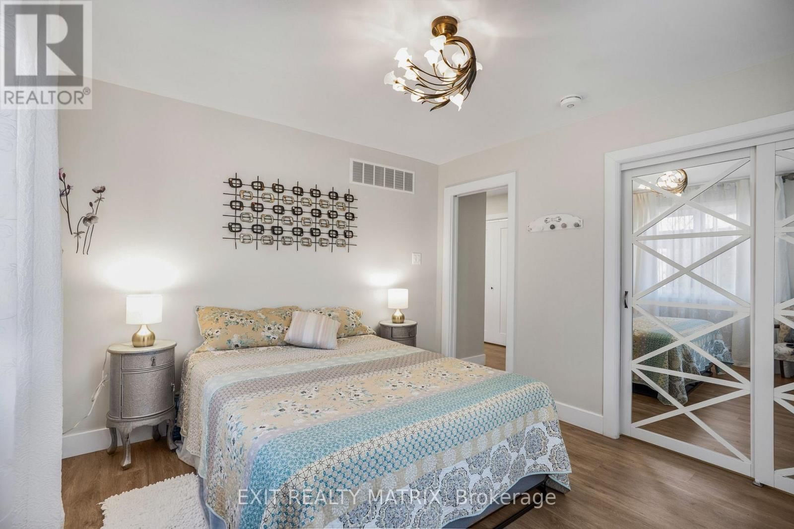 3515 FRONT ROAD EAST Image 31