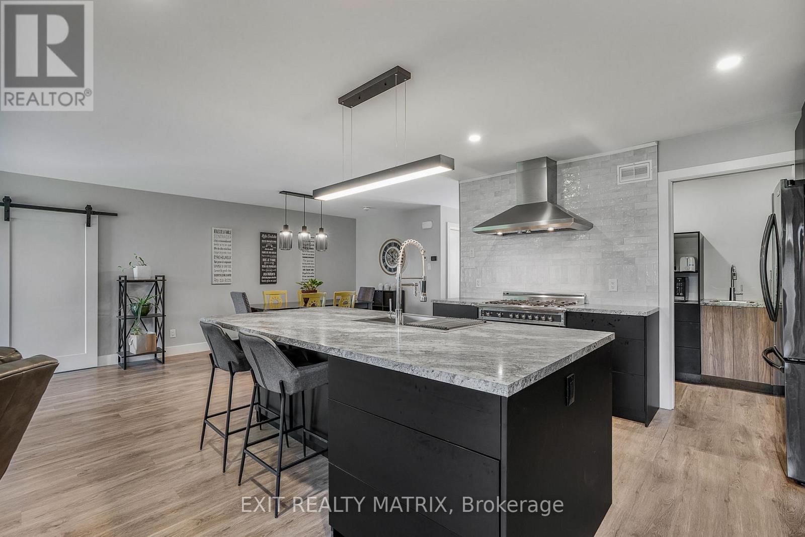 3515 FRONT ROAD EAST Image 6