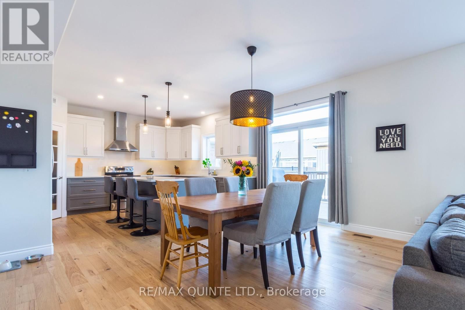 104 HAMPTON RIDGE DRIVE Image 12