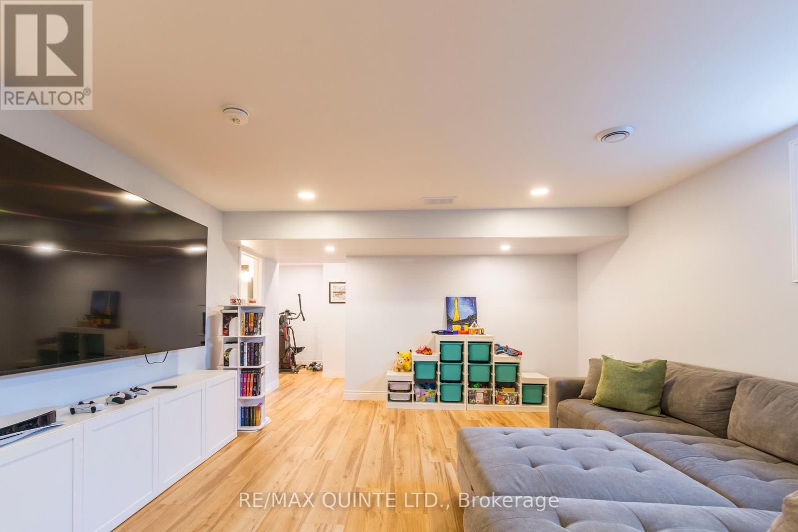 104 HAMPTON RIDGE DRIVE Image 29