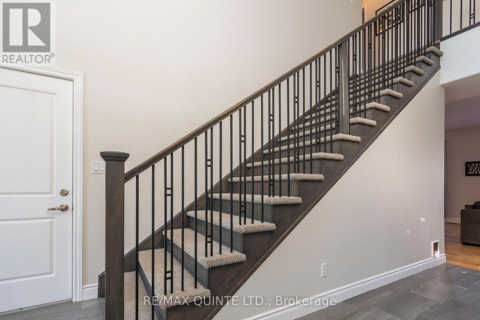 104 HAMPTON RIDGE DRIVE Image 7