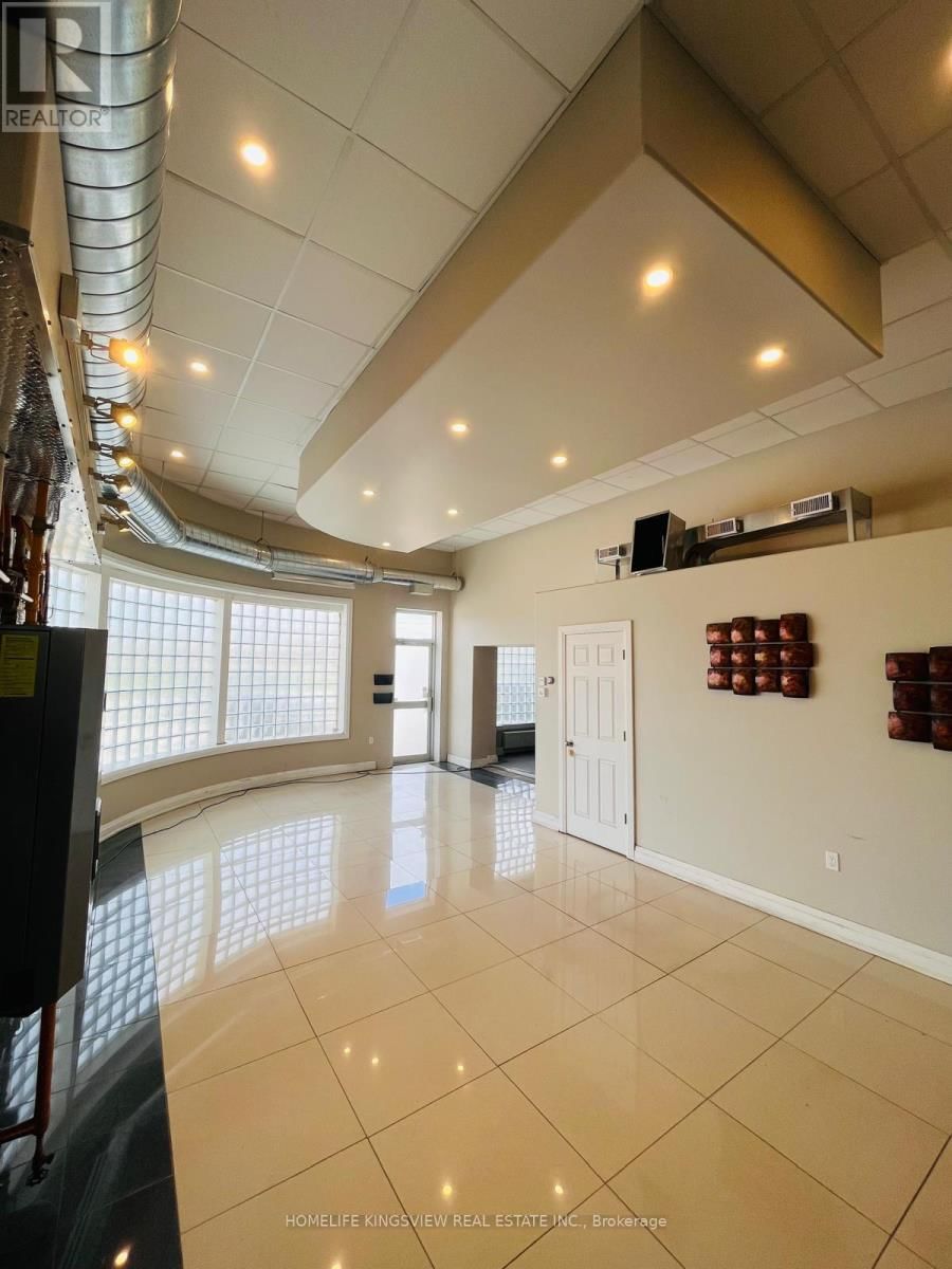 495 OTTAWA STREET Image 10