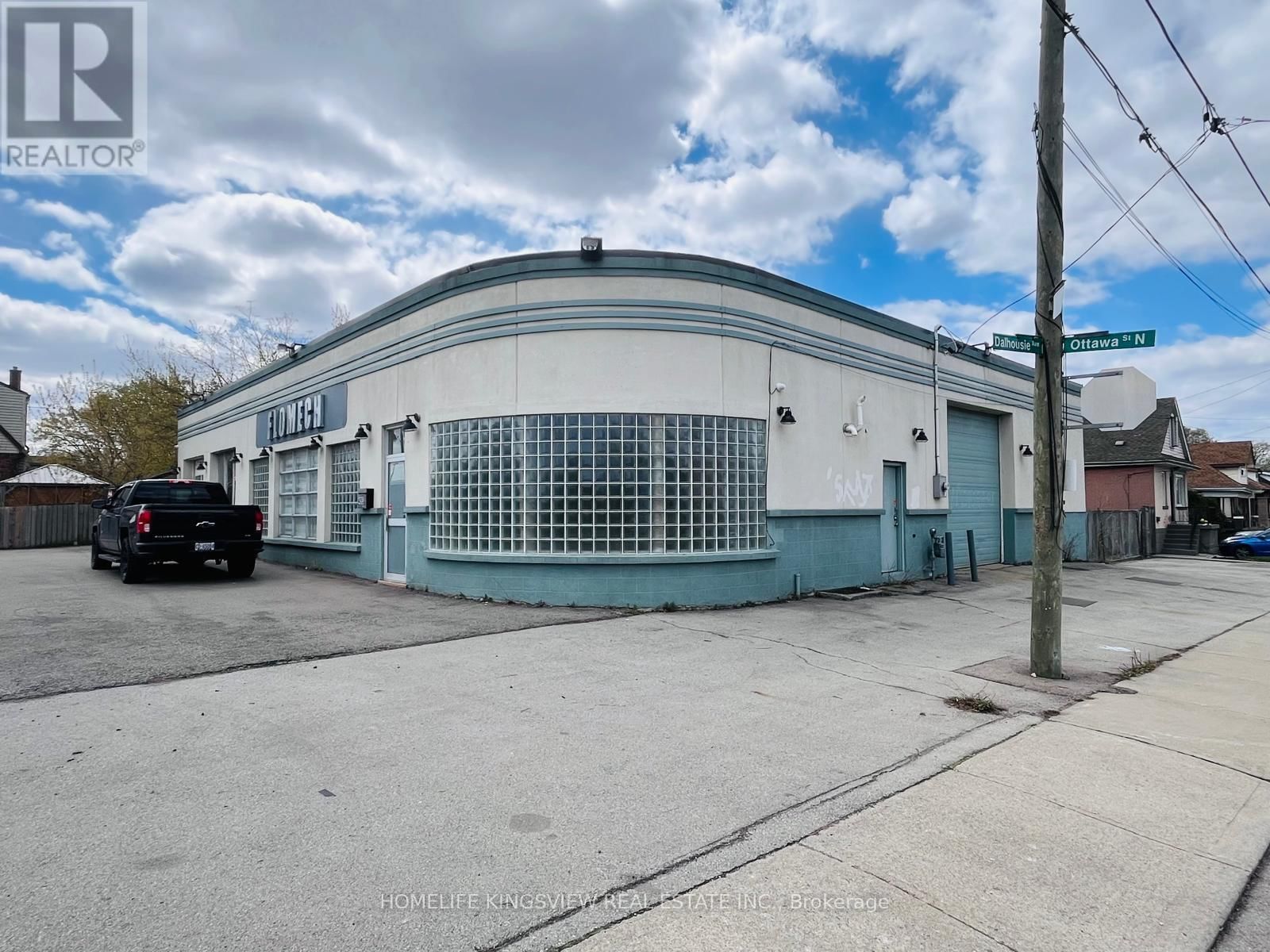 495 OTTAWA STREET Image 3