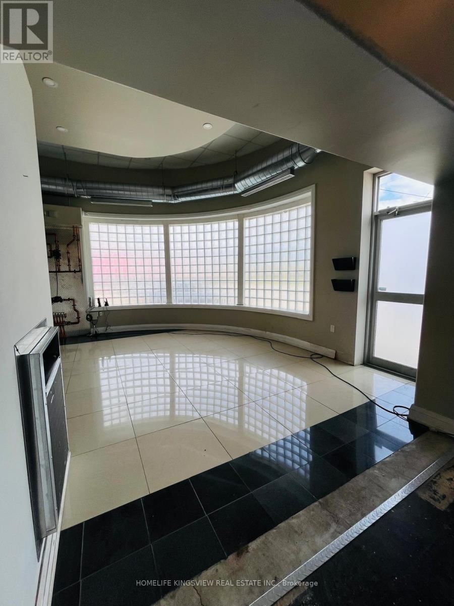 495 OTTAWA STREET Image 9