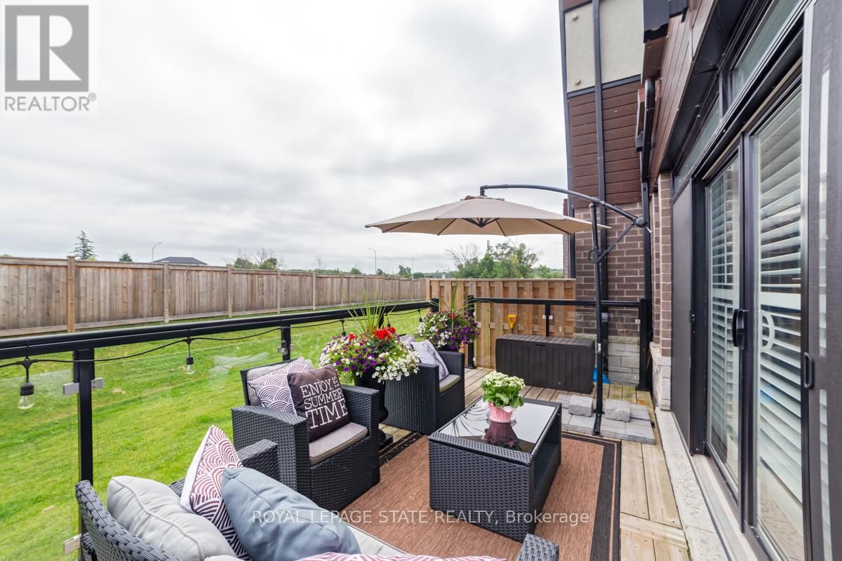 22 - 35 MIDHURST HEIGHTS Image 36