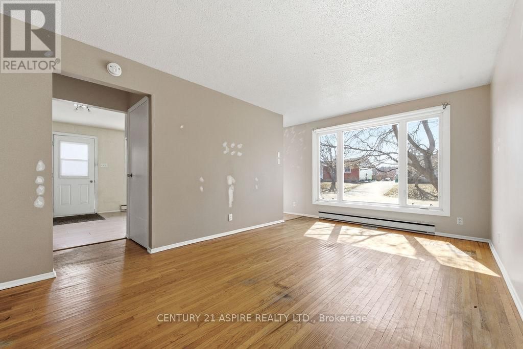 1147 BOUNDARY ROAD WEST Image 19