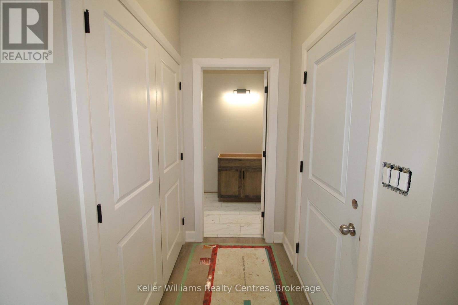 90 GRIFFITH STREET Image 9