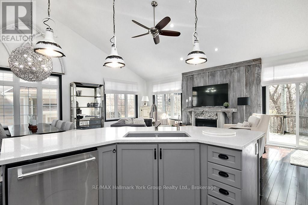 18 - 689616 MONTERRA ROAD Image 17