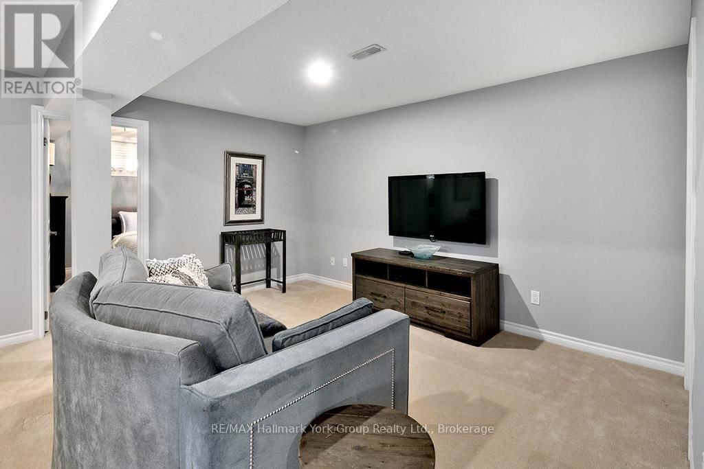 18 - 689616 MONTERRA ROAD Image 35