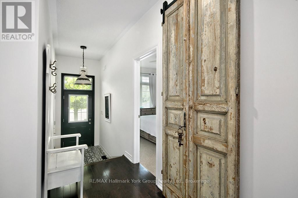 18 - 689616 MONTERRA ROAD Image 6