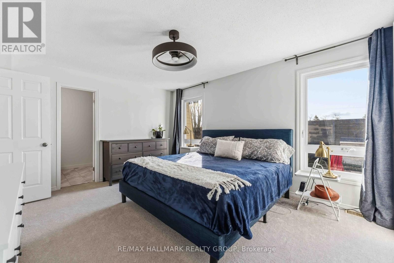 1091 BURGUNDY LANE Image 19