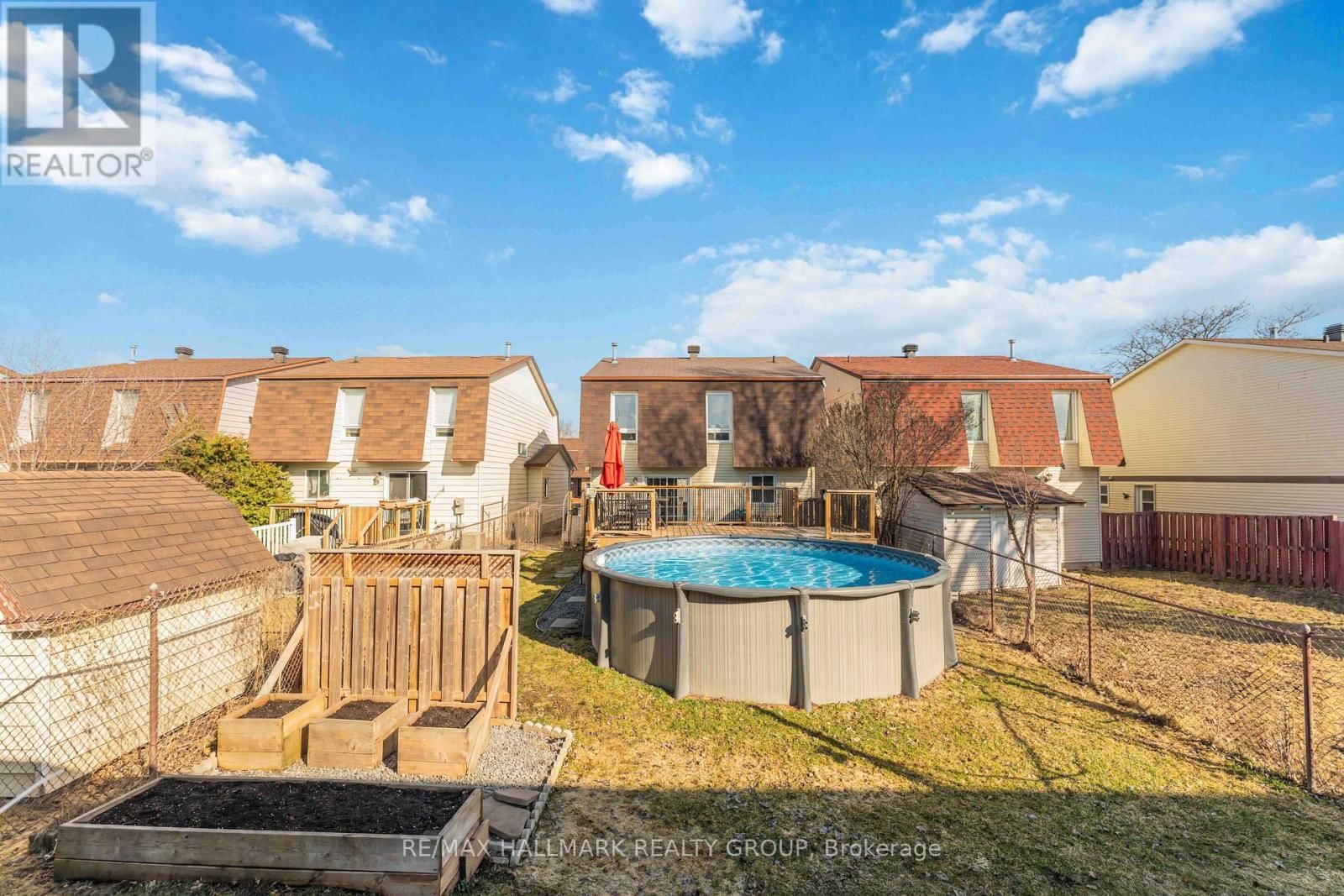 1091 BURGUNDY LANE Image 34