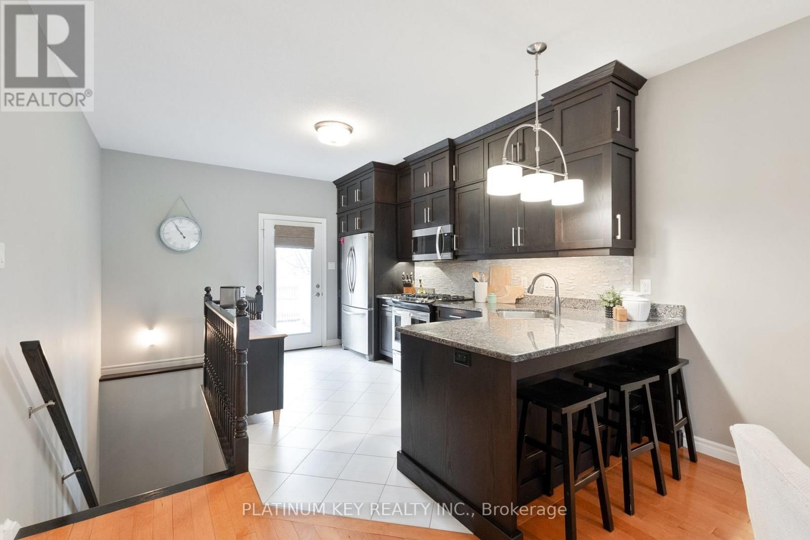 56 CASSIE CRESCENT Image 11