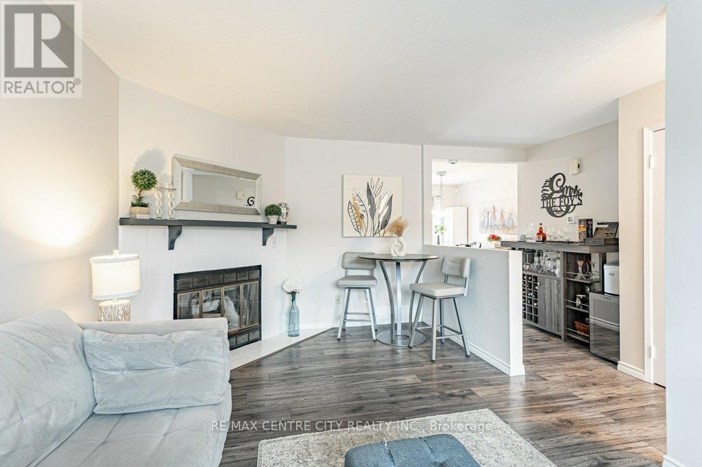 19 - 490 THIRD STREET Image 9