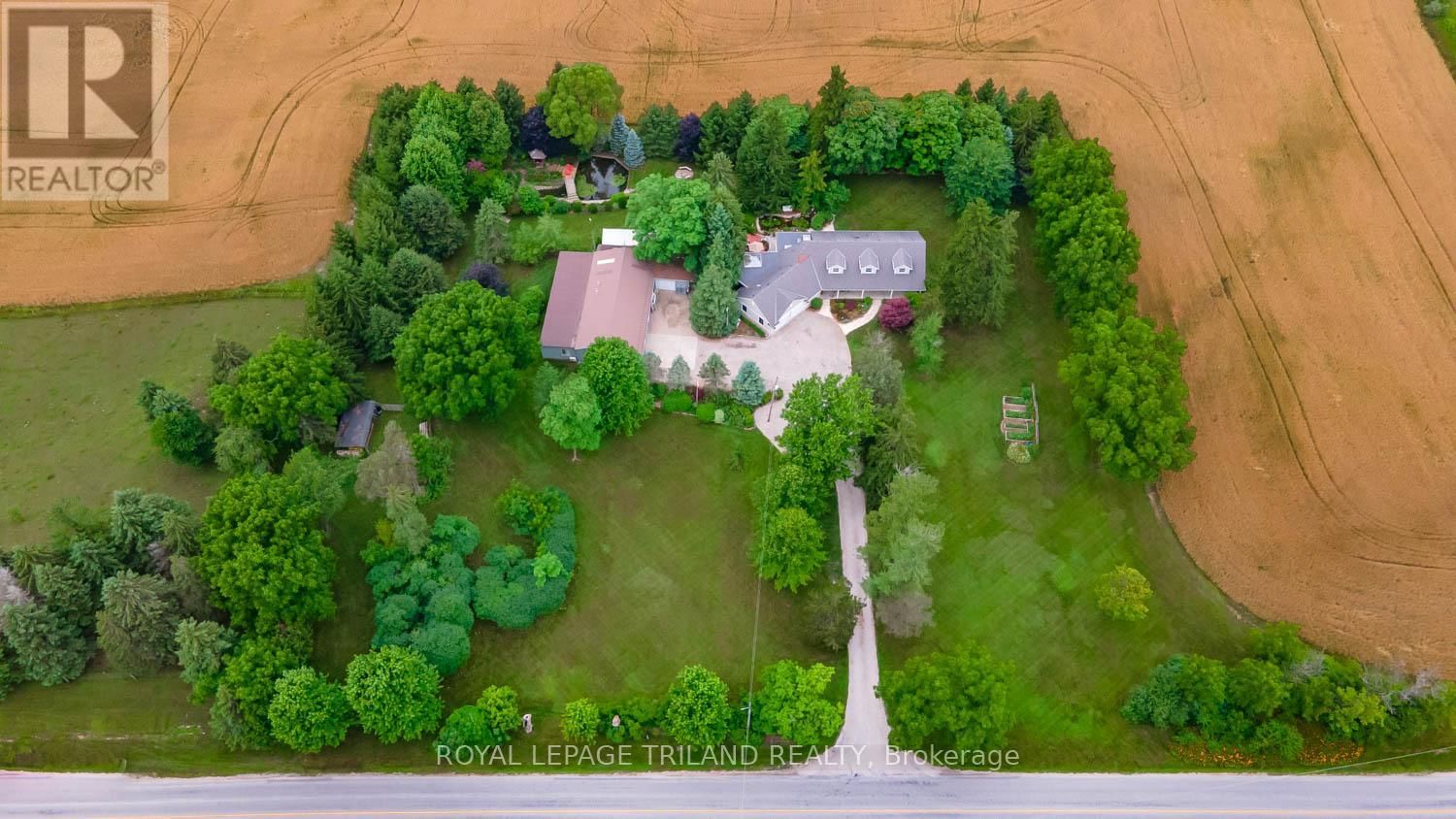 2416 SUNNINGDALE ROAD WEST Image 4