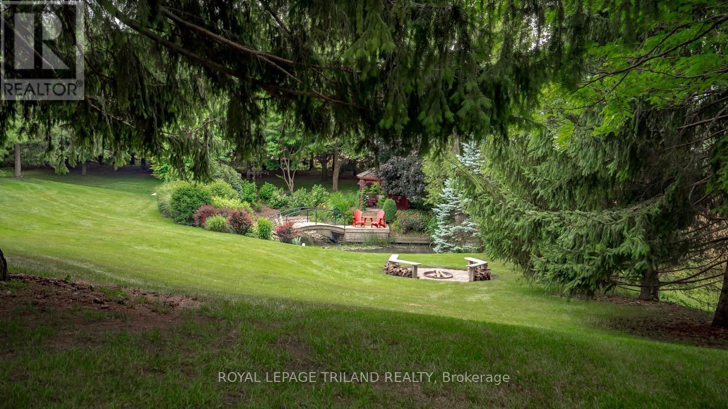 2416 SUNNINGDALE ROAD WEST Image 45