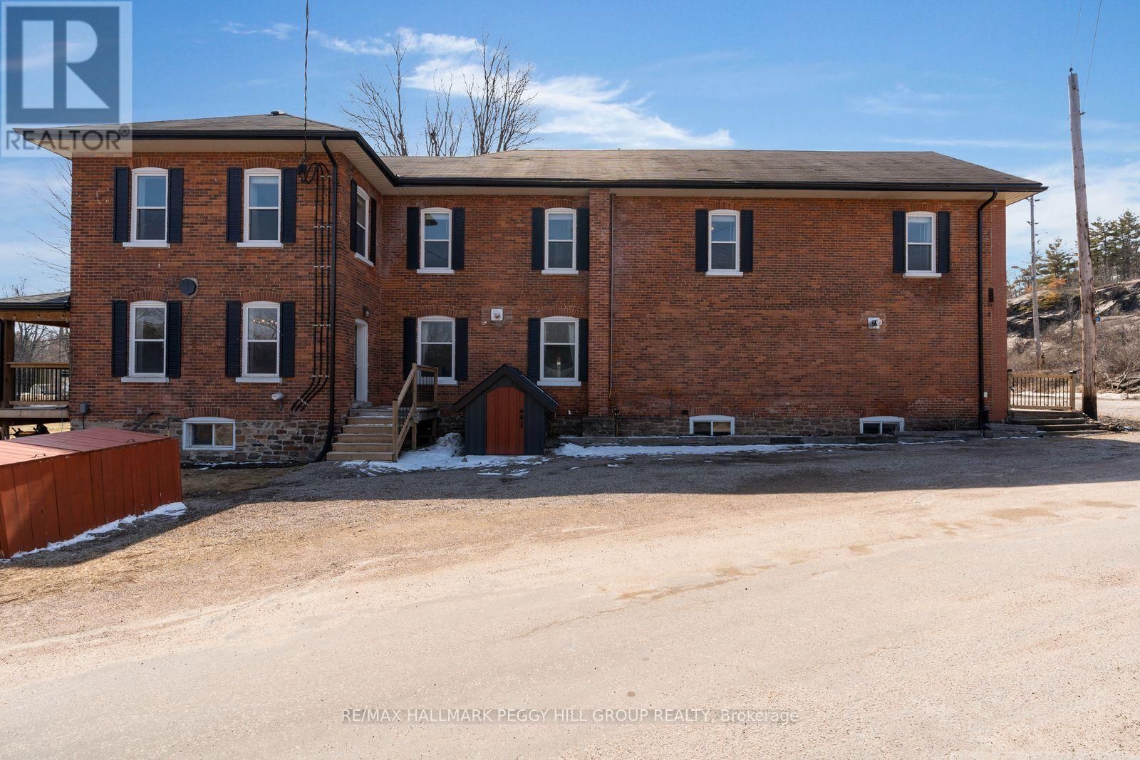 1002 COWBELL LANE Image 35