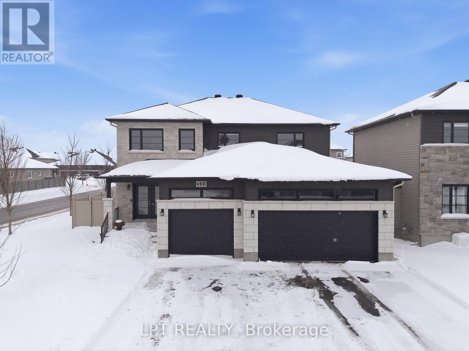 301 MOONLIGHT DRIVE Image 31