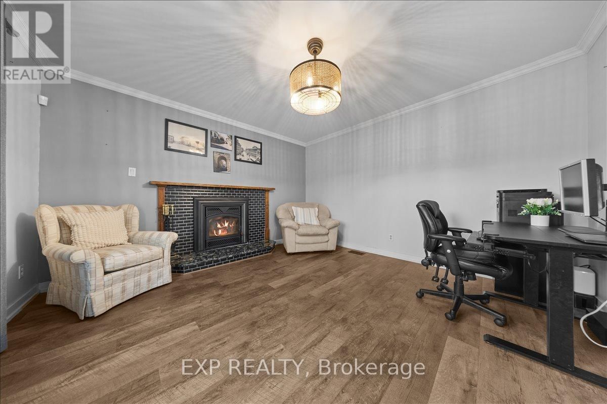 4 BOBCAT WAY Image 19