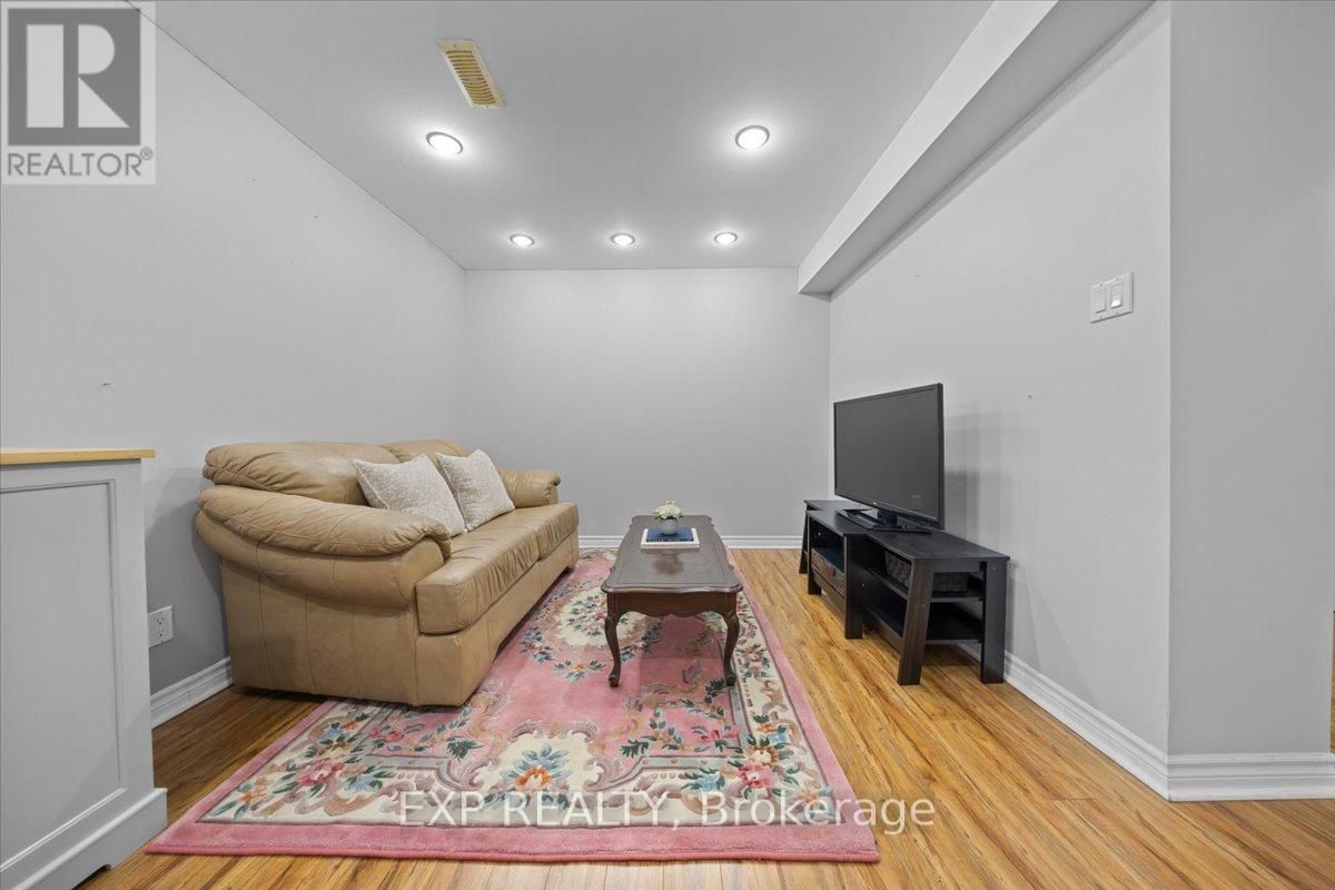 4 BOBCAT WAY Image 30