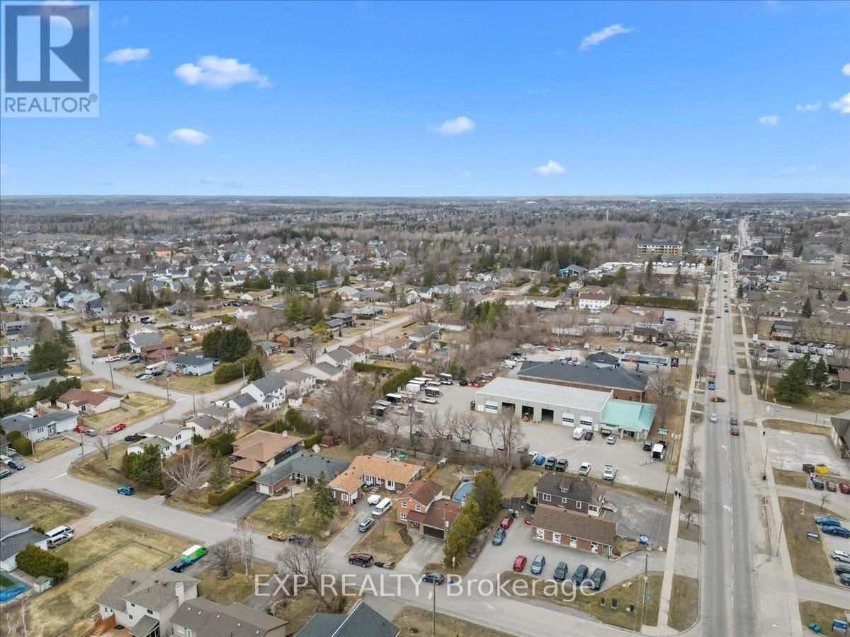 4 BOBCAT WAY Image 40