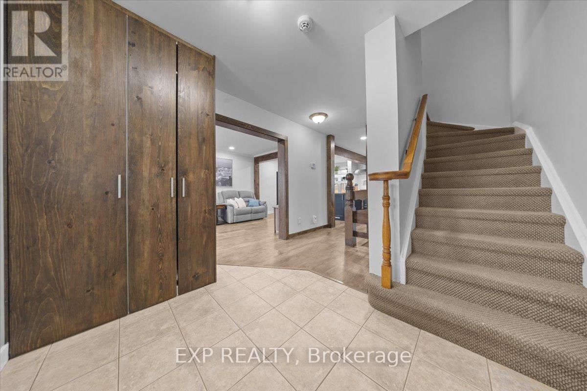 4 BOBCAT WAY Image 5